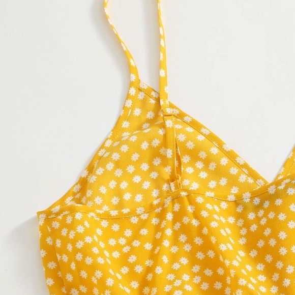 SHEIN Ditsy Floral Romper - Picture 3 of 3